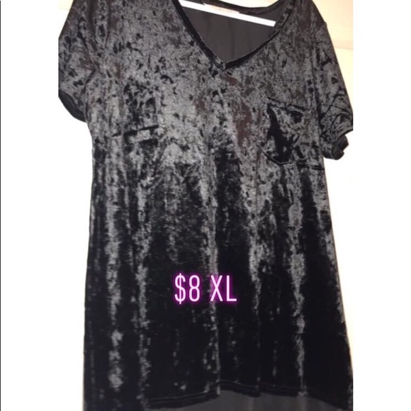 Clothes - Picture 5 of 8